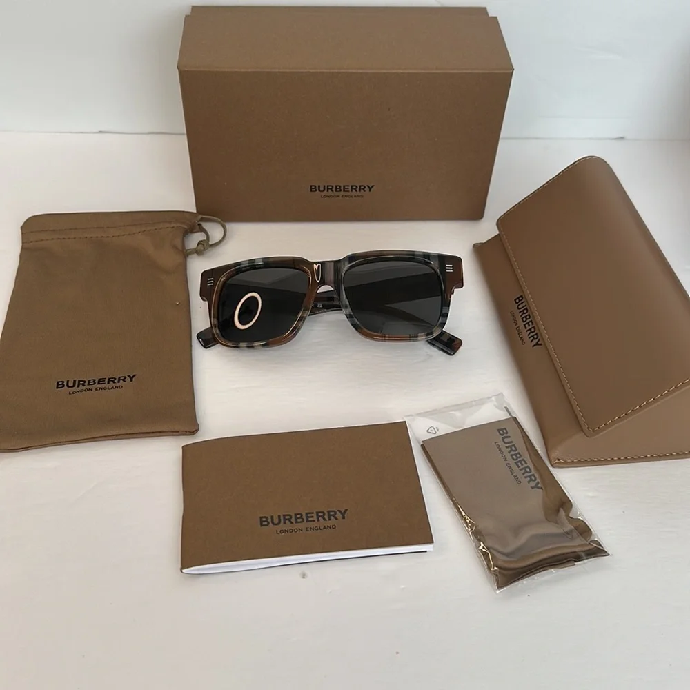 💯 - New Authentic BURBERRY Dark Gray Square Men's Sunglasses